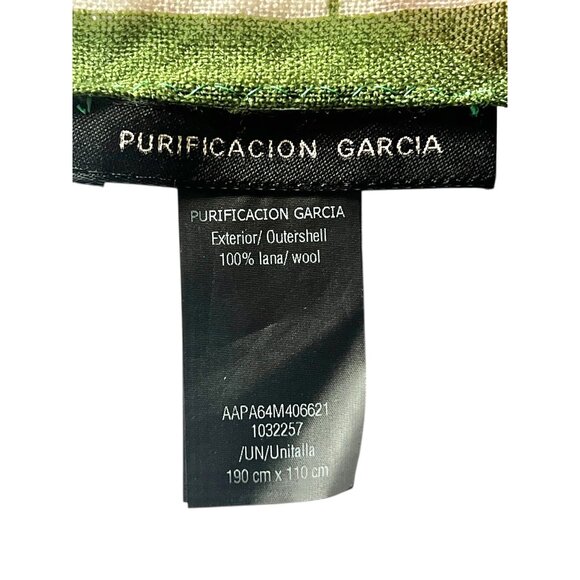 Purificacion Garcia Red & Green Ladybug Wool Scarf Soft Lightweight Wrap Shawl - Picture 6 of 7